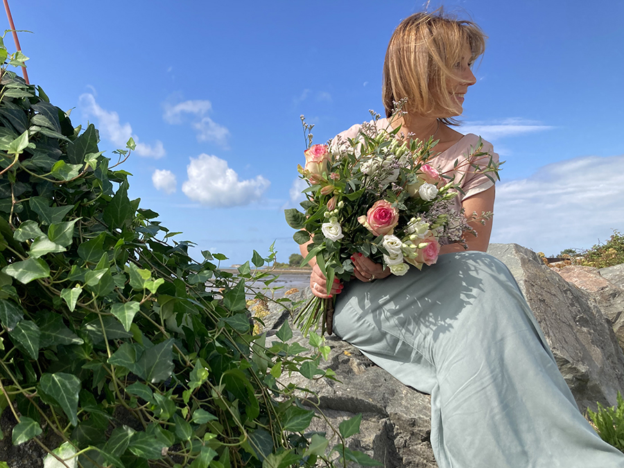 Bouquet rose clair - C Ma Nature - fleuriste à Fouras (1)