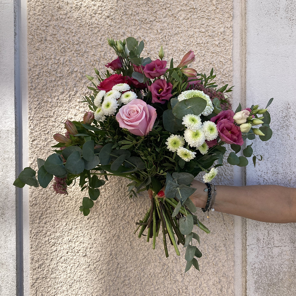 Livraison bouquet rose foncé - C Ma Nature - fleuriste à Fouras (1)